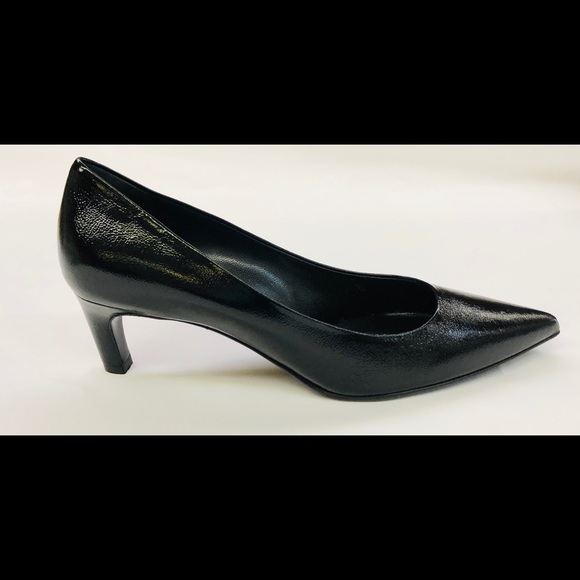 M. Gemi Virgola Black pointed toe pump - Picture 2 of 8